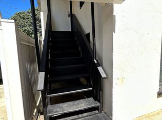 1035 Wong Ln #1, Honolulu, HI 96817