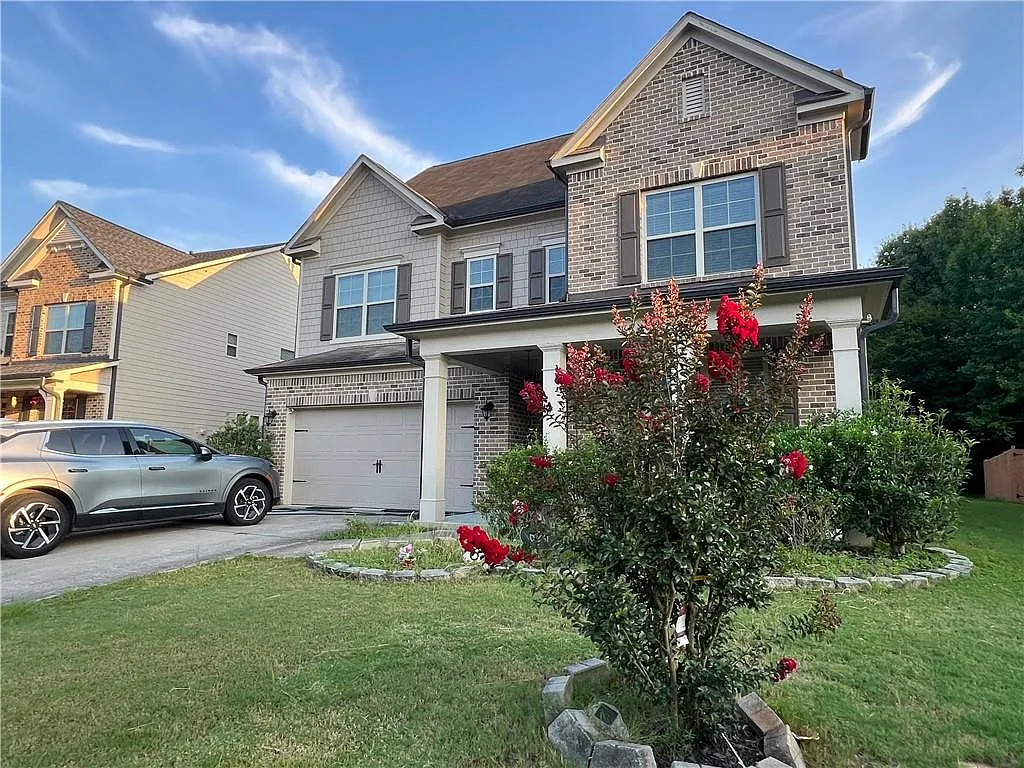 5 bed, 4.0 bath, 2779 sqft, $3,000 — Photo 1