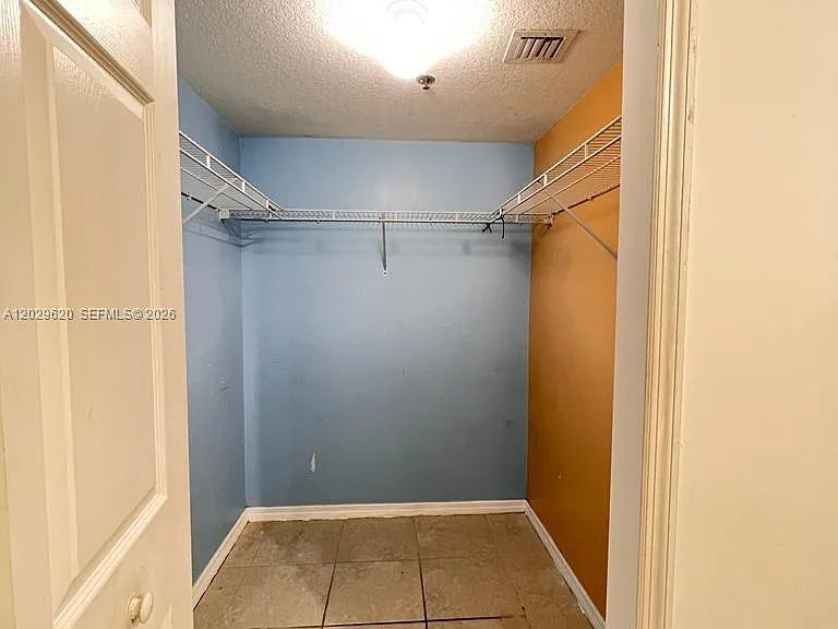 2475 NW Sixteen Street Rd #215 — Photo 8