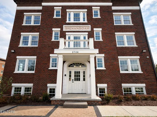2724 E Magnolia Ave #302, Knoxville, TN 37914