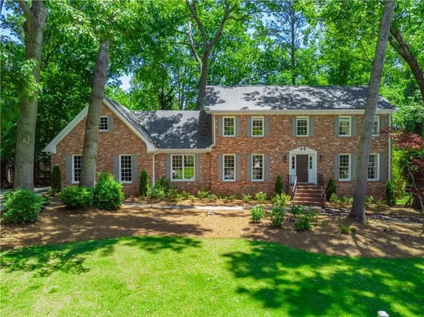 7609 Auden Trl, Sandy Springs, GA 30350