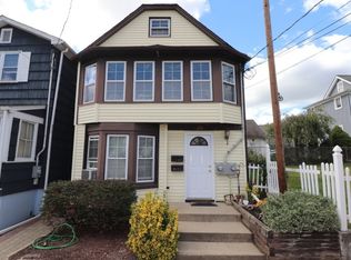 210 S 8th Ave, Manville, NJ 08835