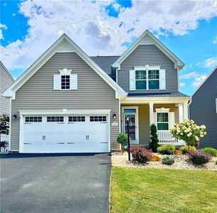 147 Horseshoe Dr N, Oakdale, PA, 15071