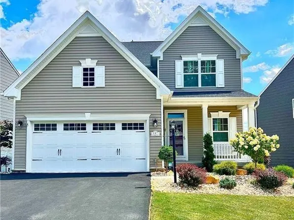 147 Horseshoe Dr, Oakdale, PA 15071