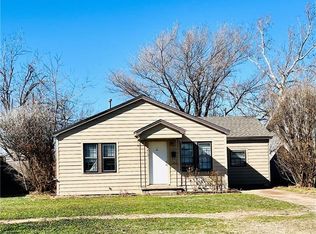 1213 N Crain St, Altus, OK 73521