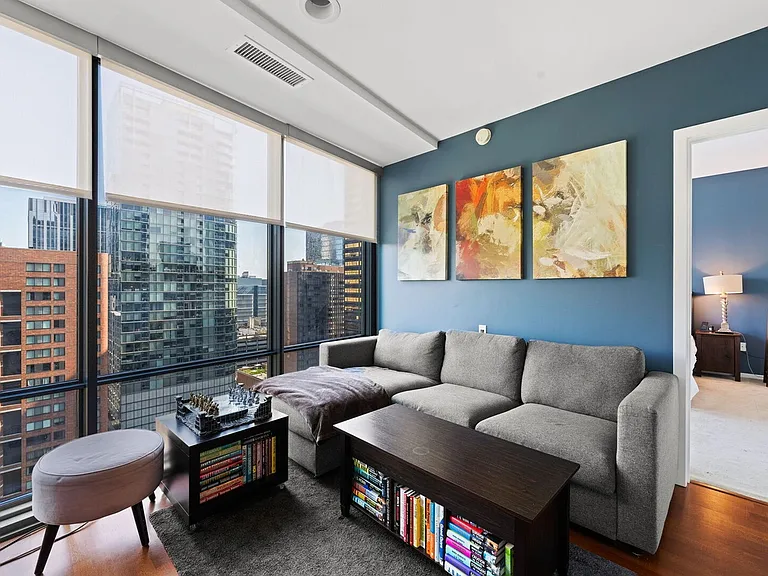 240 E Illinois St #1802 — Photo 6