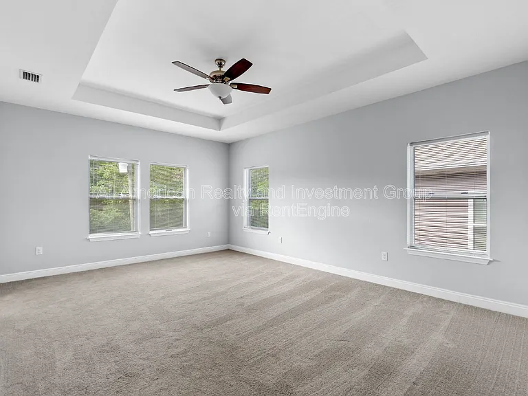 181 Johnson Ct — Photo 23