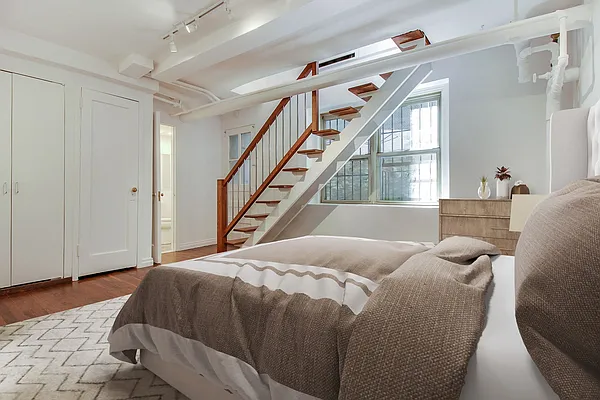 Sold by Compass | media 4