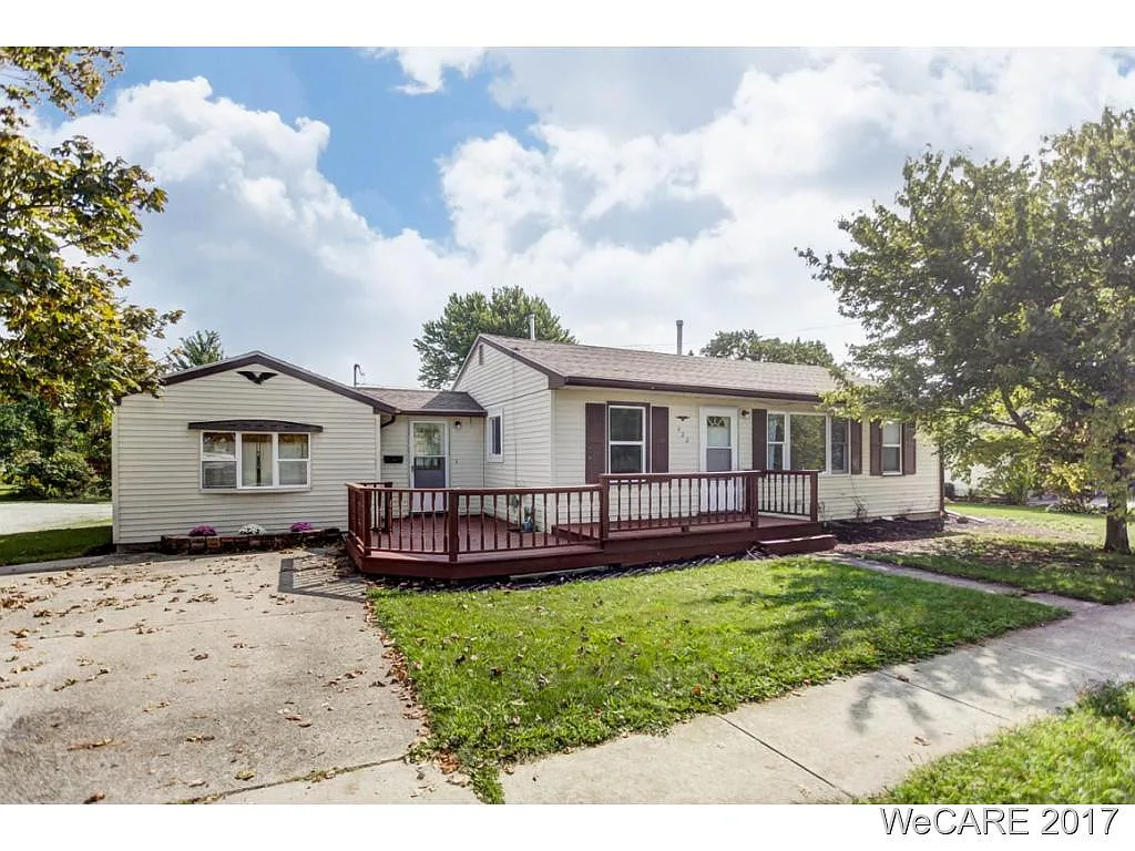 422 Grand Ave photo 1