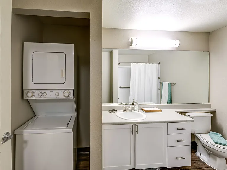 Olin Fields Apartments — Photo 6