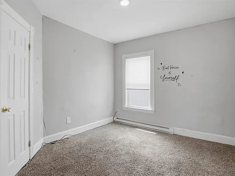 31 Aetna St #3 — Photo 11