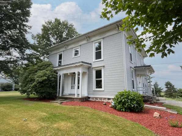 3257 New State Rd, Willard, OH 44890