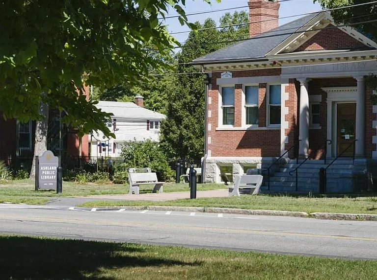 Chestnut Place — Photo 31