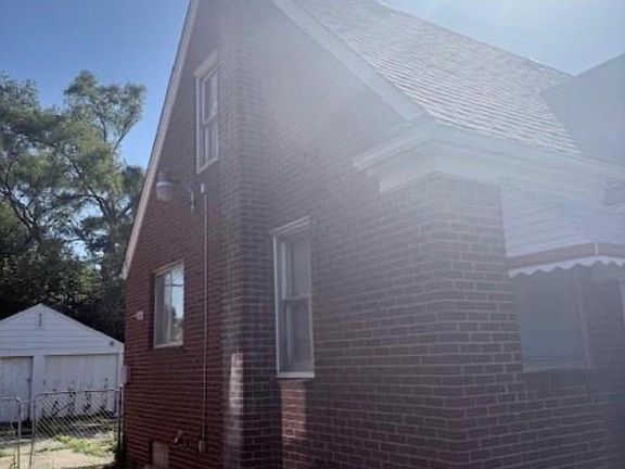 3rd image of 18436 Beland St