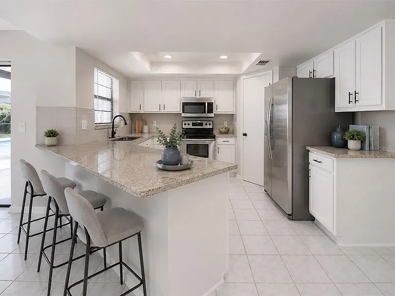 1431 Peachfield Dr — Photo 13
