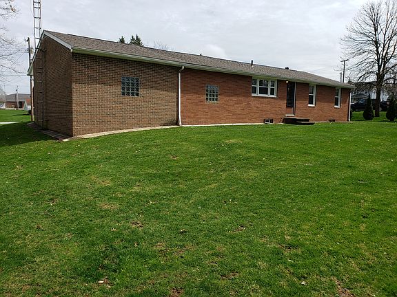 Spacious/Open Back Yard