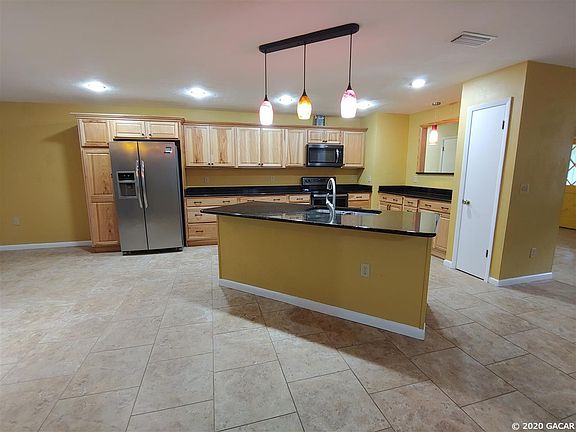 5th image of 16204 NW 118th Pl