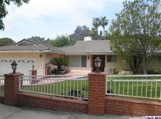 9601 Creemore Dr, Tujunga, CA 91042