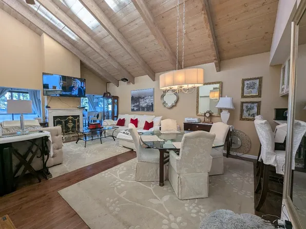 15 Mountain Shadows Ln #15, Monterey, CA 93940