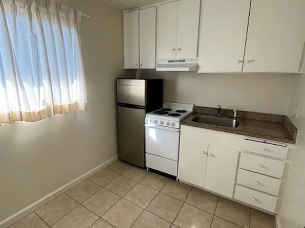 757 Easton Ave #A, San Bruno, CA 94066