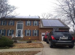 1006 Broderick Dr, Oxon Hill, MD 20745