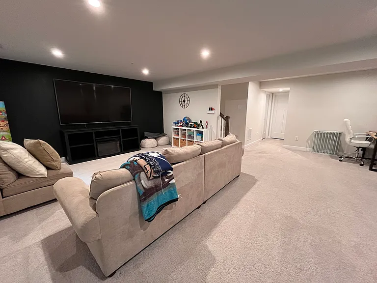 1411 Berry Dr — Photo 5