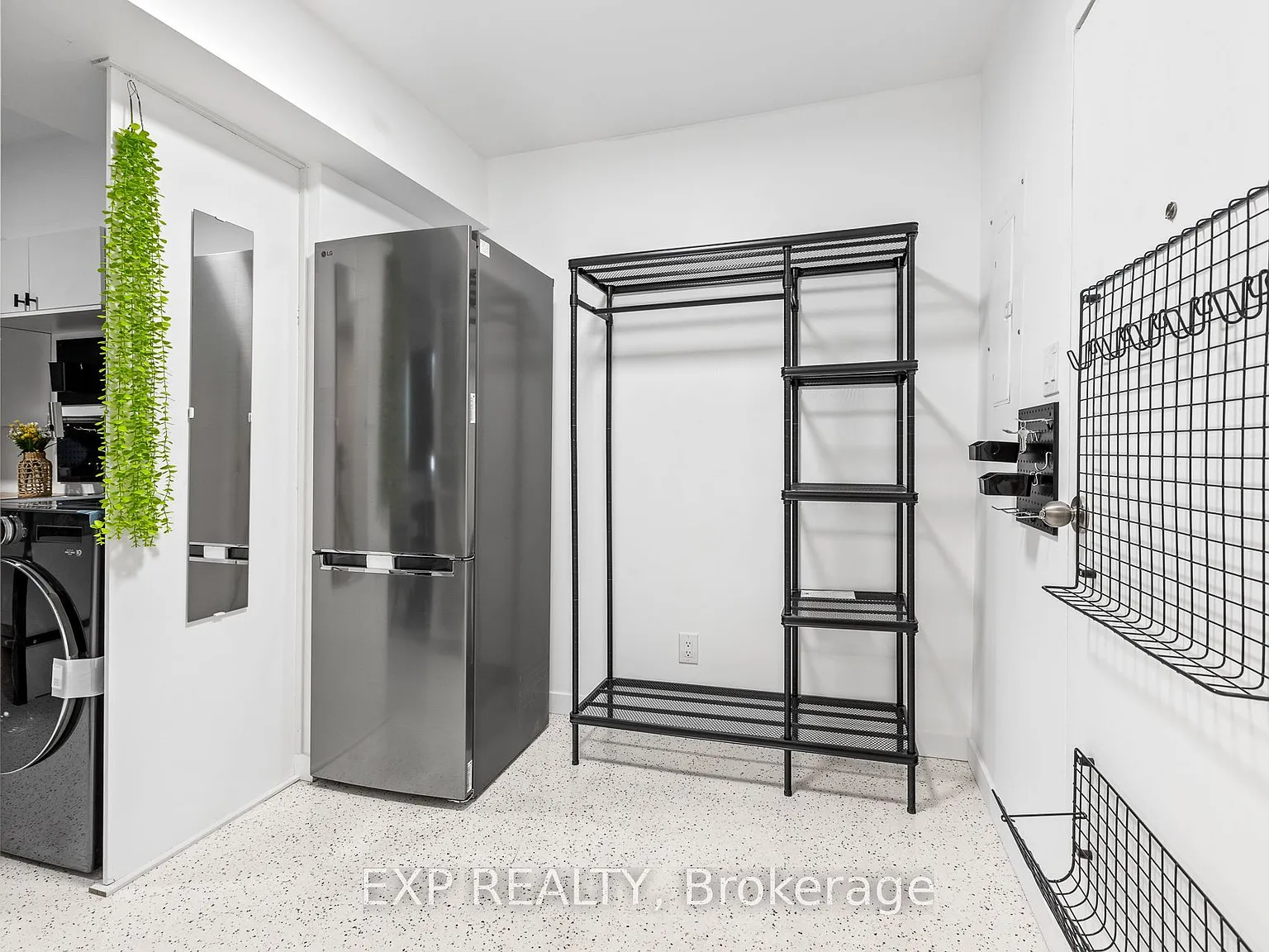 Studio, $1,699 — Photo 4