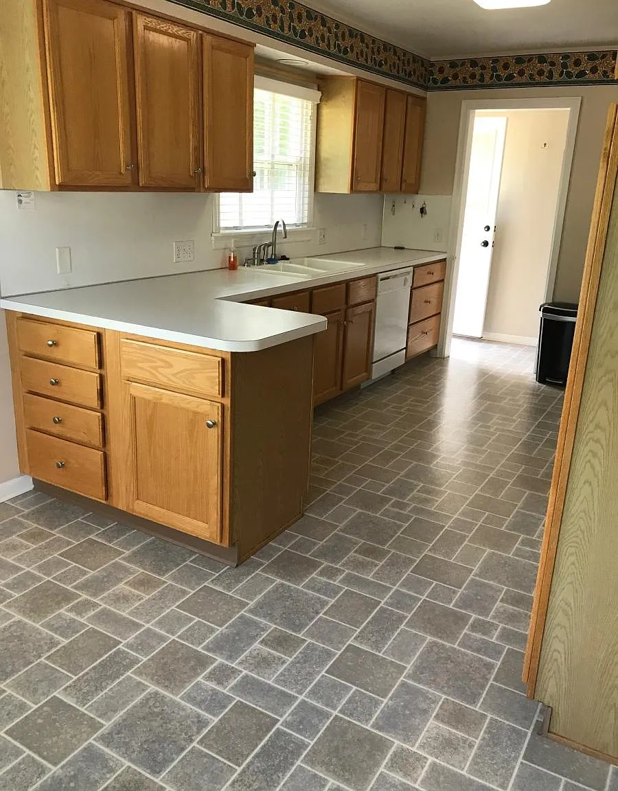 3 bed, 1687 sqft, $2,800 — Photo 4
