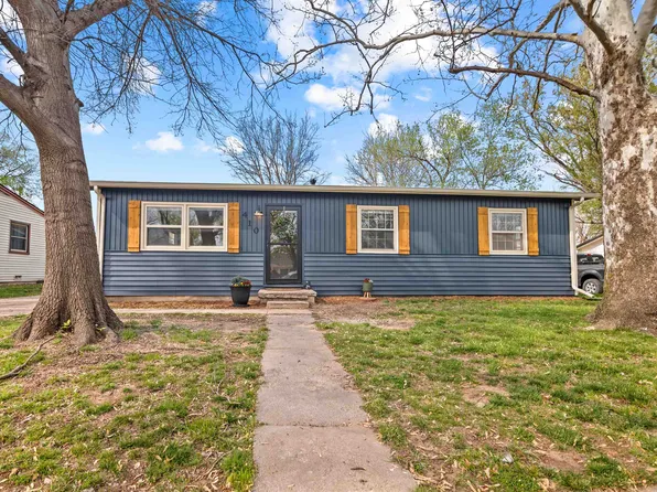 410 W 7th St, Haysville, KS 67060
