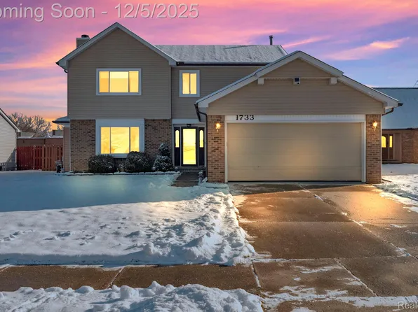 1733 Fern Ct, Canton, MI 48188