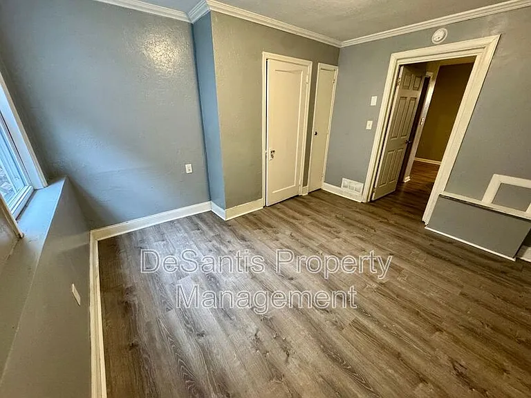 1141 Brabec St — Photo 17