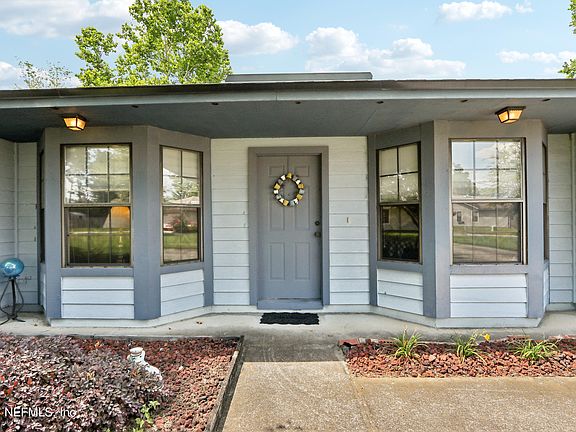 4th image of 2900 BIRDSONG Way