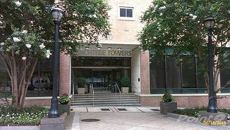 300 PEACHTREE 1