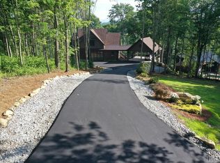 71 Springhead Trl, Cullowhee, NC 28723