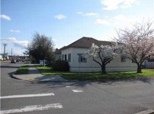 123 Main St, Algona, WA 98001