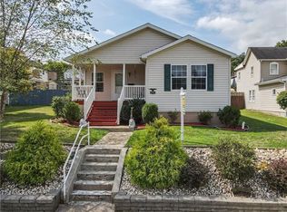 846 6th Ave, Coraopolis, PA 15108