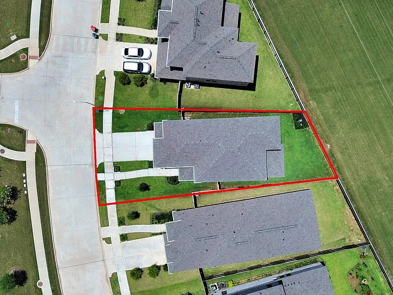 4042 Colony Ln — Photo 48