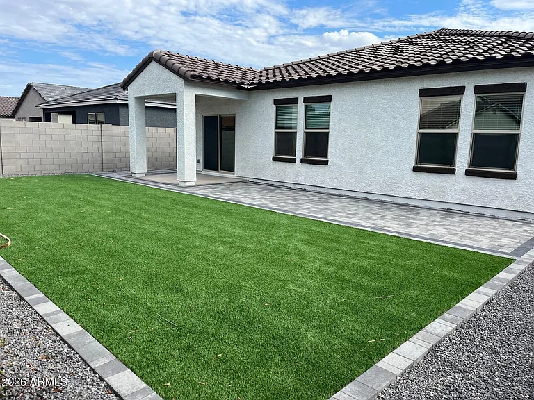 4422 N 100th Dr — Photo 32