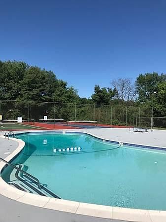 2nd image of 19 Independence Dr