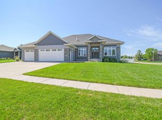 9209 W Dragonfly Dr, Sioux Falls, SD 57107