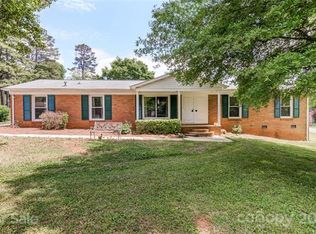9590 Pleasant View Ln, Mint Hill, NC 28227