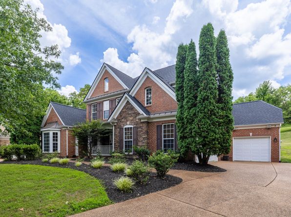 3009 Coral Bell Ln