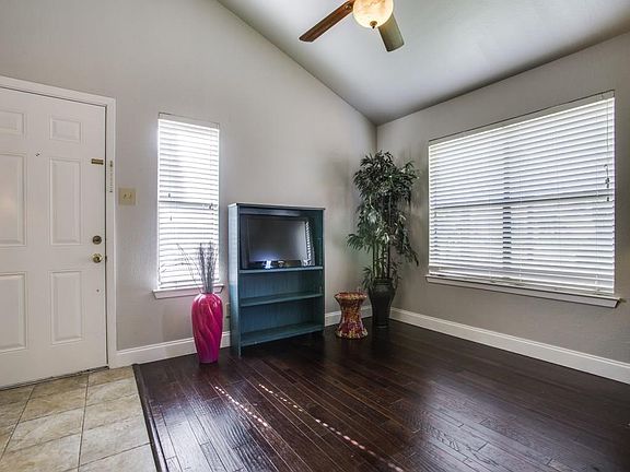 5th image of 5648 Cedar Creek Dr