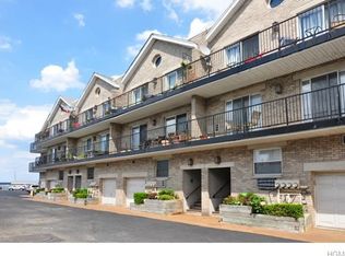 10 Pennyfield Ave #9-2, Bronx, NY 10465