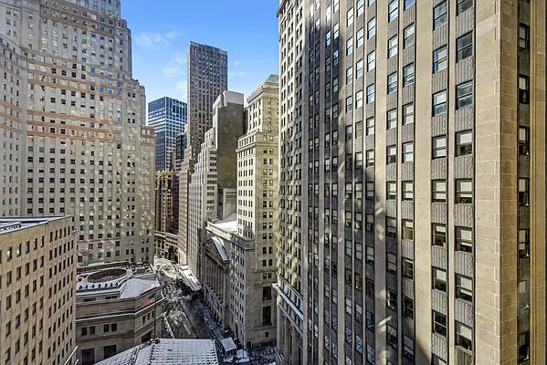 Sold by Corcoran | media 29