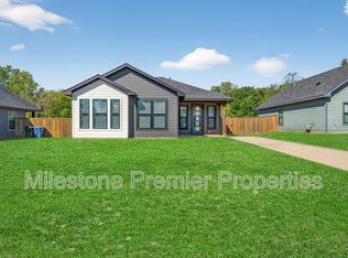 1425 S 7th Ave, Denison, TX 75021