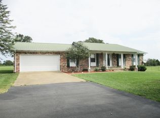 242 Dunn Fall River Rd, Lawrenceburg, TN 38464