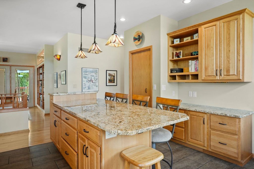 W5430 Windmill Ridge Rd, New Glarus, WI - View 3
