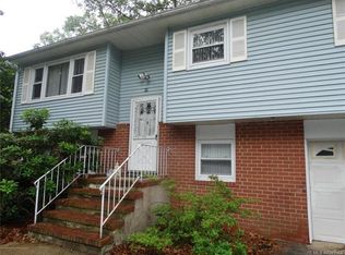 44 E 13th St, Lakewood, NJ