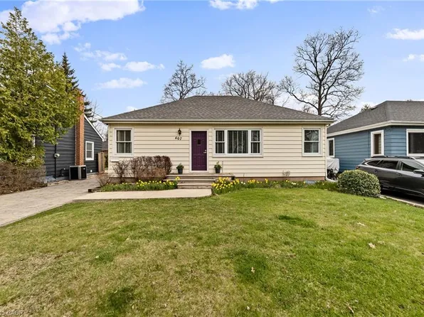 407 Queen Mary Dr, Oakville, ON L6K 3M2
